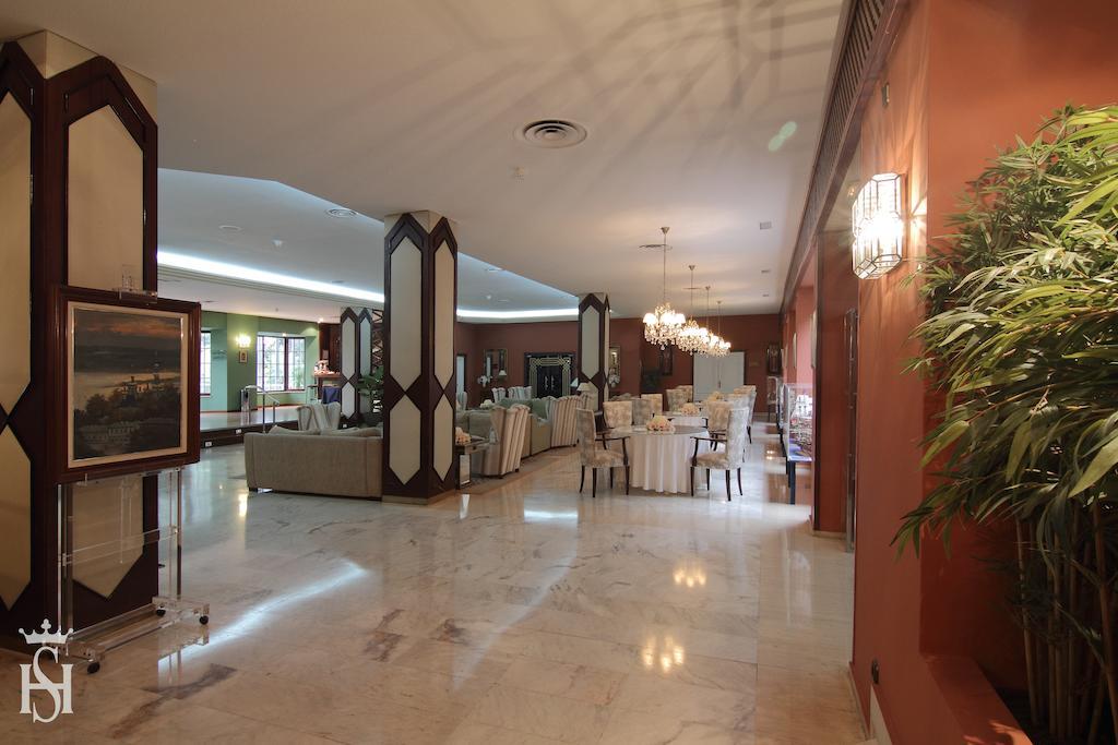 Hospedium Hotel Europa Centro Magaz De Pisuerga Bagian luar foto