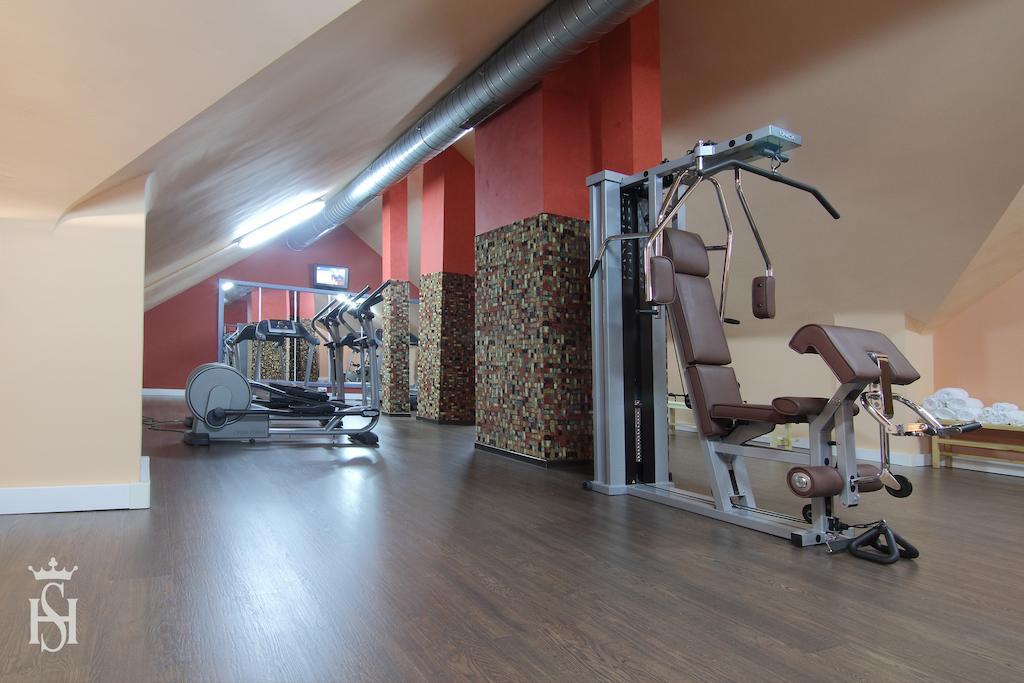 Hospedium Hotel Europa Centro Magaz De Pisuerga Bagian luar foto
